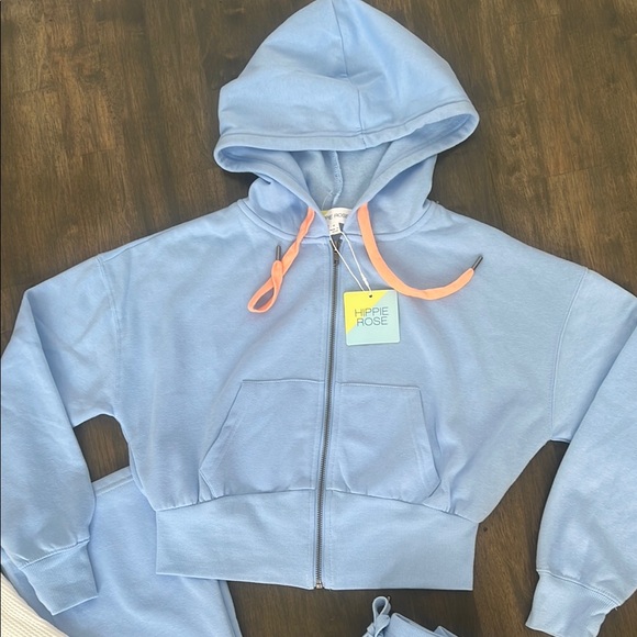 HIPPIE ROSE JOGGER SET - Picture 2 of 7